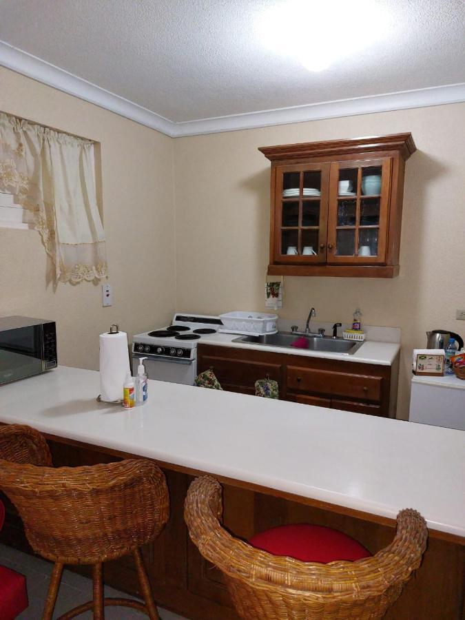 Cozy Villa Escape Runaway Bay Kültér fotó